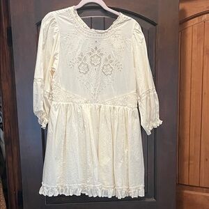 Elegant Cream women’s Dress